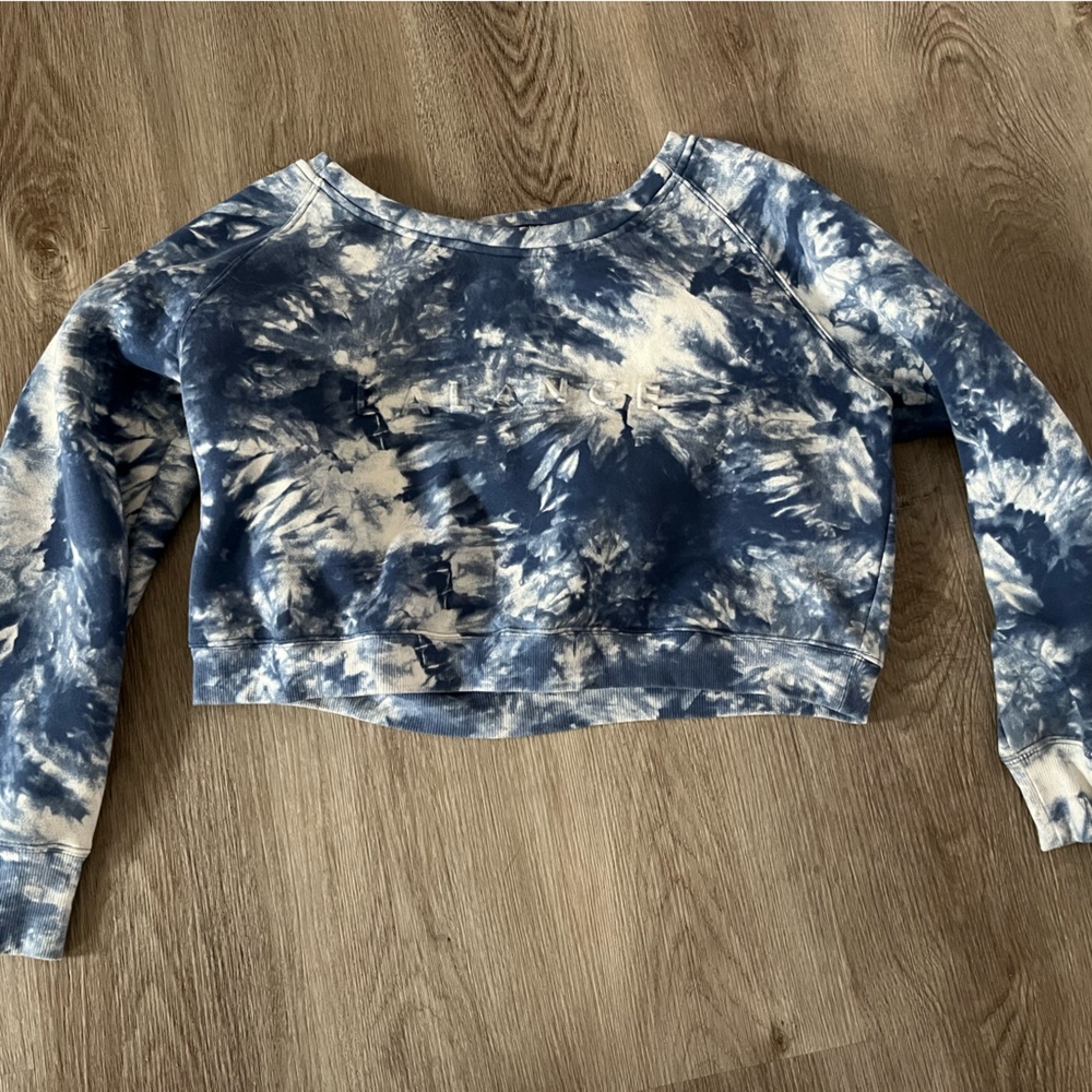 Balance Athletica/vitality Essence Crew XL